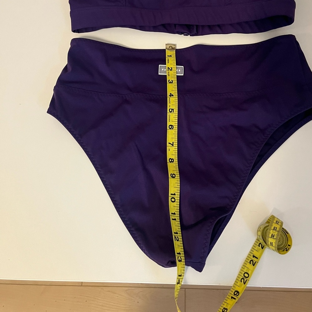 Fabletics Bikini - Picture 5 of 5